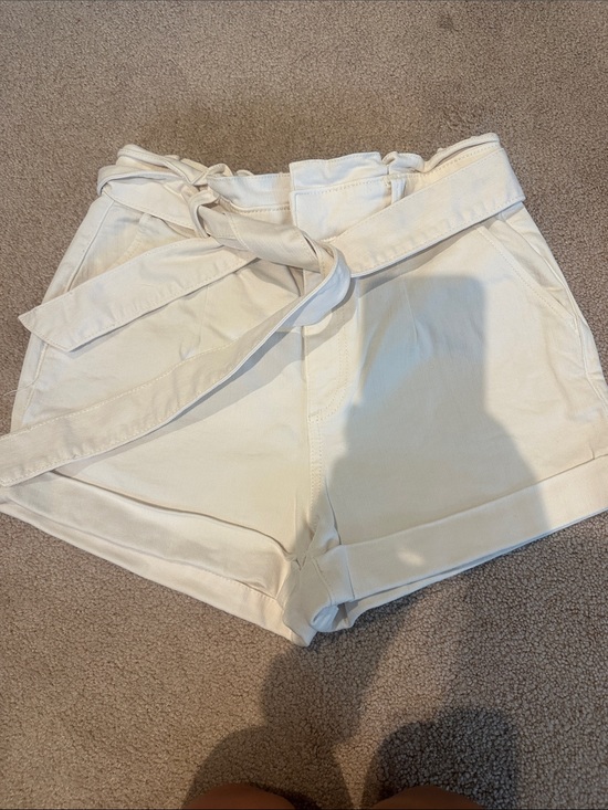 Express Pants - Express High-Waist Tie-Belt Shorts - Cream